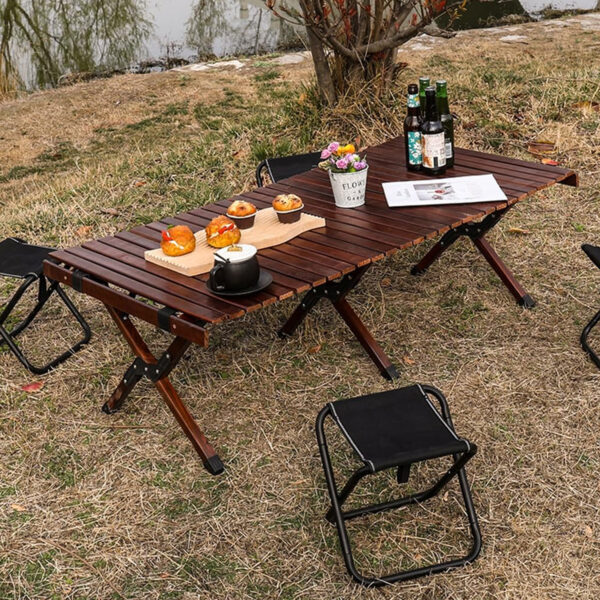Log color folding picnic table