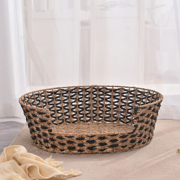 Dog Basket in Brown 2